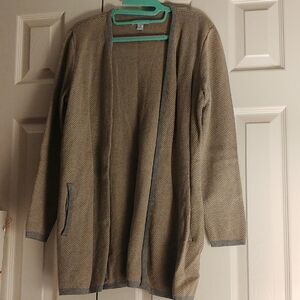 Croft & Barrow Women's Beige Cardigan Sweater